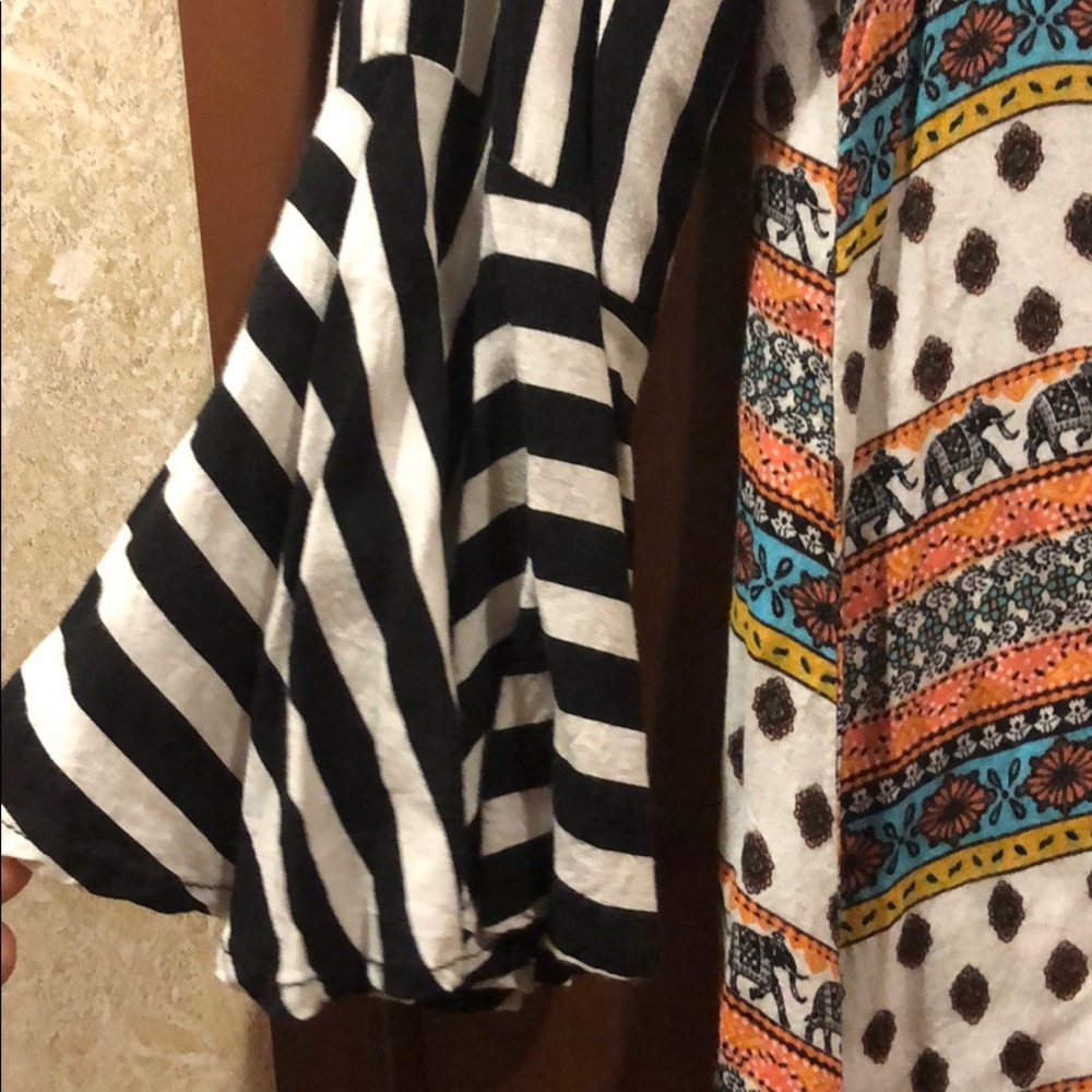 Shirt - Picture 3 of 3